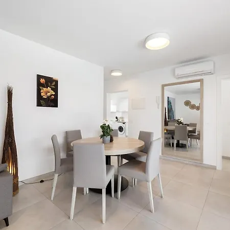 Atlántica * Yaiza (Lanzarote)